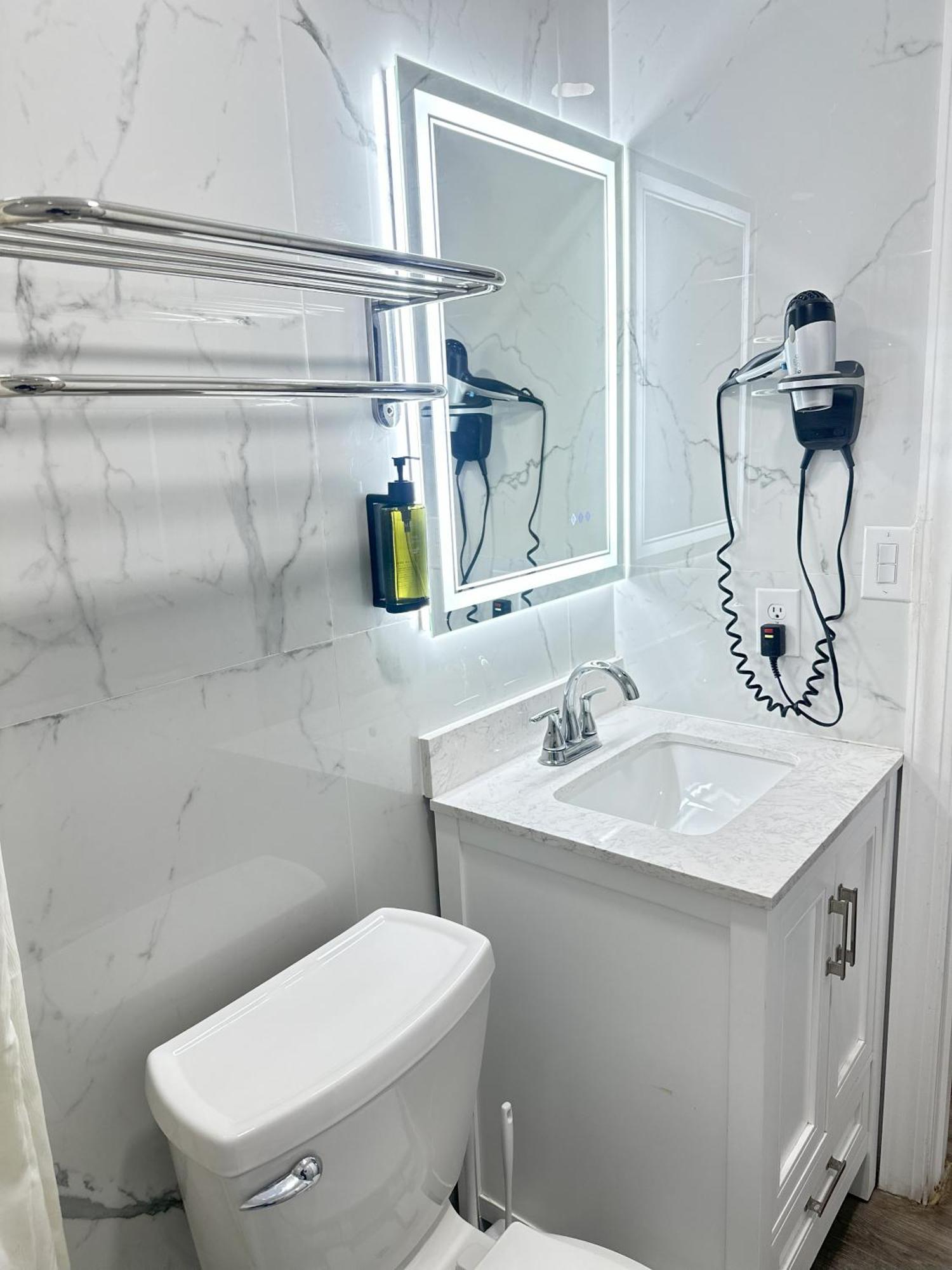 Sunshine Inn & Suites Venice, Florida Venice Gardens Ngoại thất bức ảnh