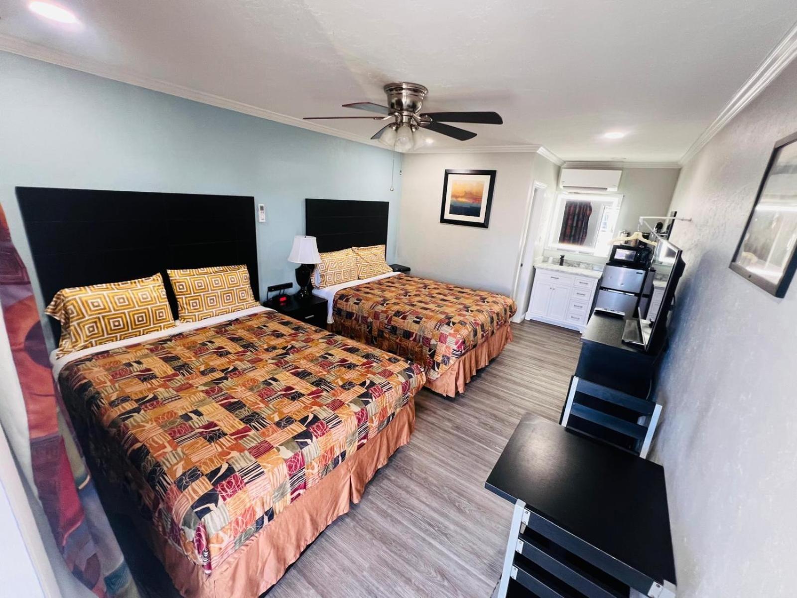 Sunshine Inn & Suites Venice, Florida Venice Gardens Ngoại thất bức ảnh