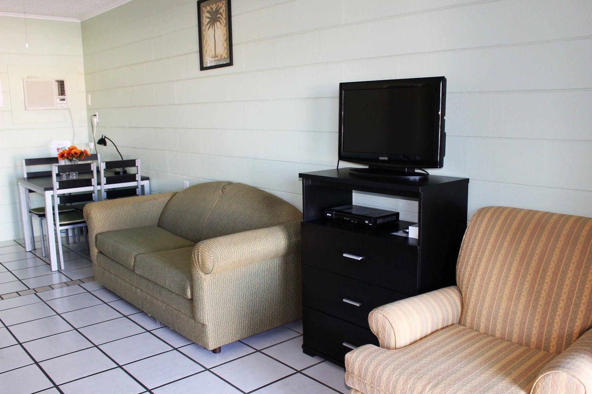 Sunshine Inn & Suites Venice, Florida Venice Gardens Ngoại thất bức ảnh