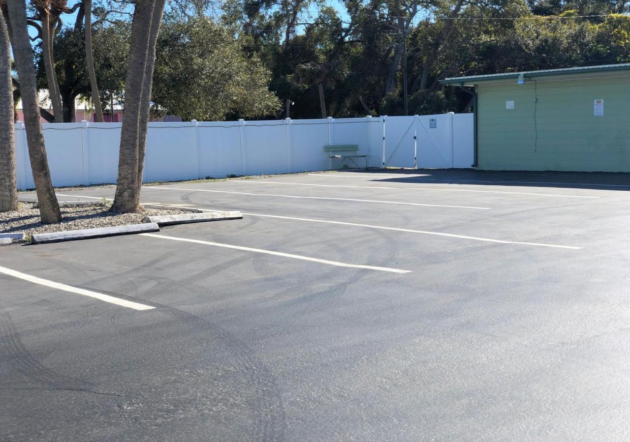 Sunshine Inn & Suites Venice, Florida Venice Gardens Ngoại thất bức ảnh