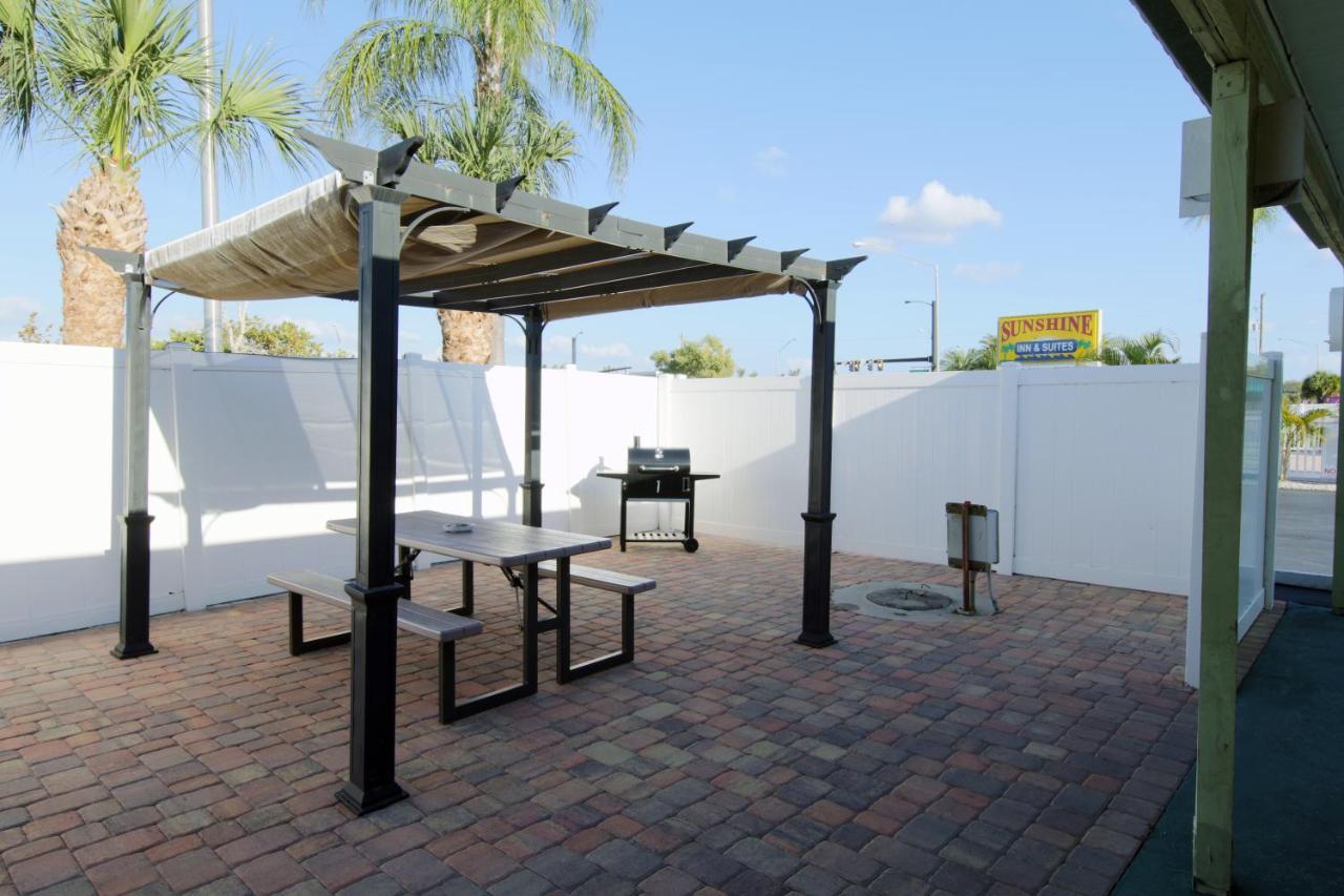 Sunshine Inn & Suites Venice, Florida Venice Gardens Ngoại thất bức ảnh